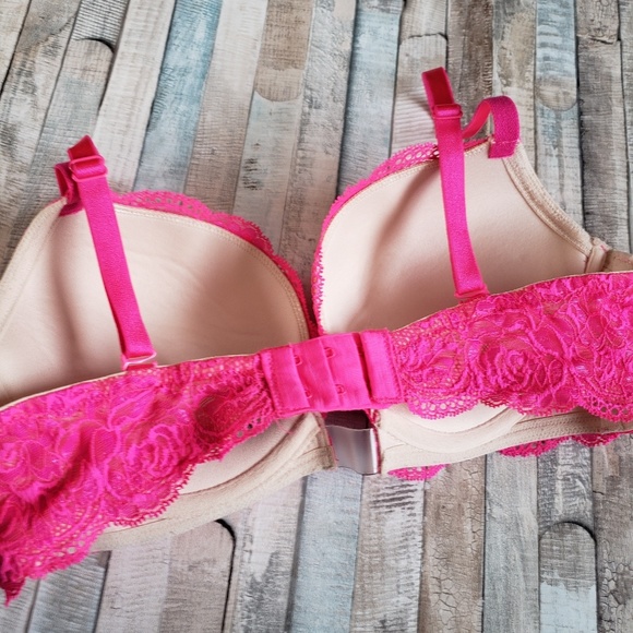 Victoria's Secret lace push up bra - Sz 34D - Picture 3 of 4